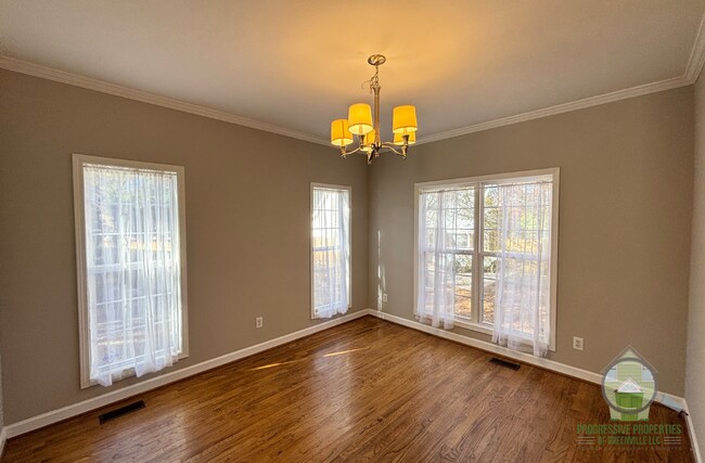 Foto del edificio - 203 Ridgecrest Dr