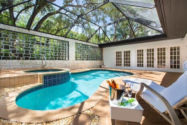 Foto del edificio - 3 br, 2.5 bath House - 171 Edgewater Dr