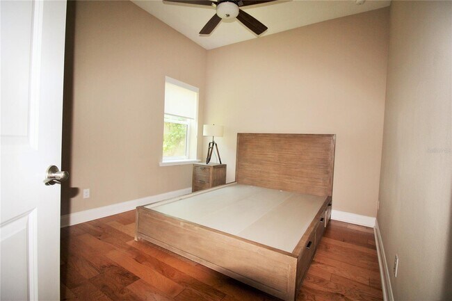 Foto del edificio - 7909 Laureate Blvd