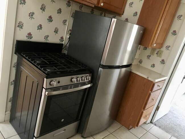Building Photo - 4231 W 210th St
