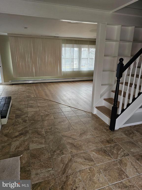 Building Photo - 65 Silverspruce Rd