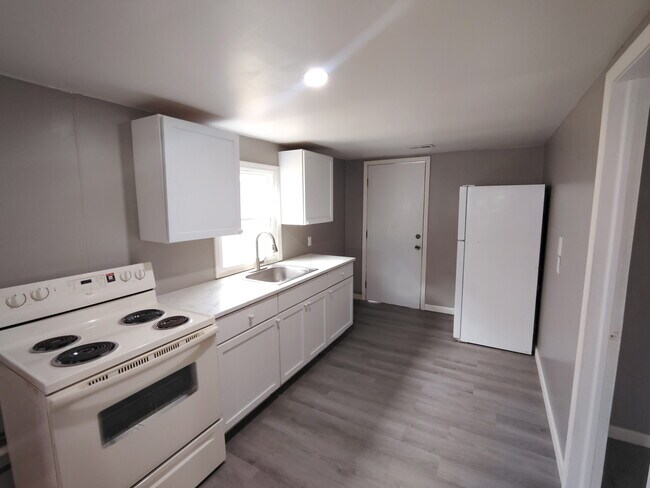 Foto del edificio - 421 E South D St