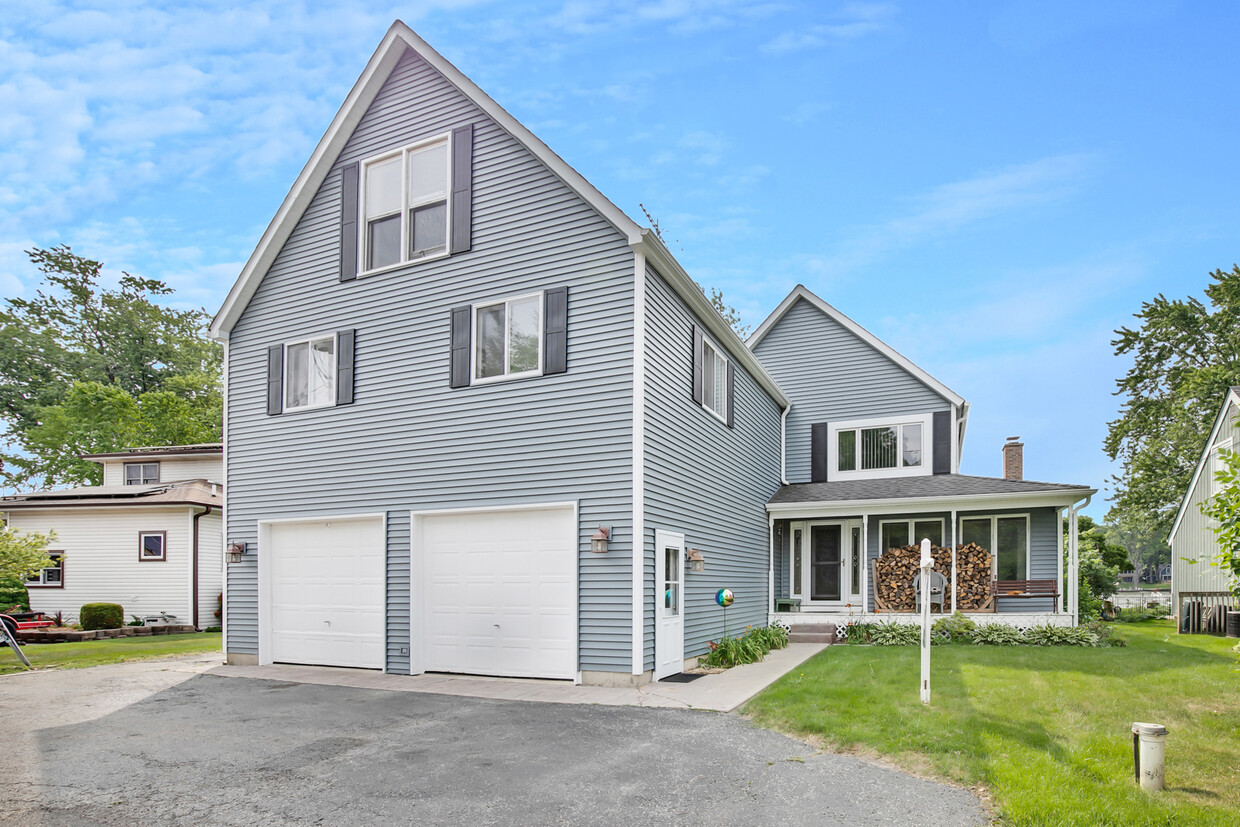 Primary Photo - 1319 Sunnyside Beach Dr