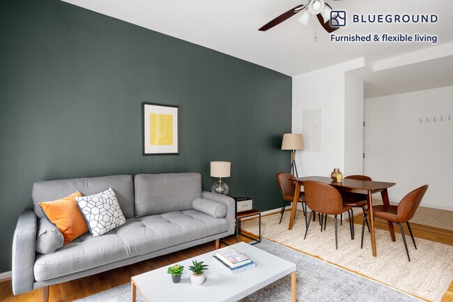 Foto del edificio - 1826 Vernon St NW