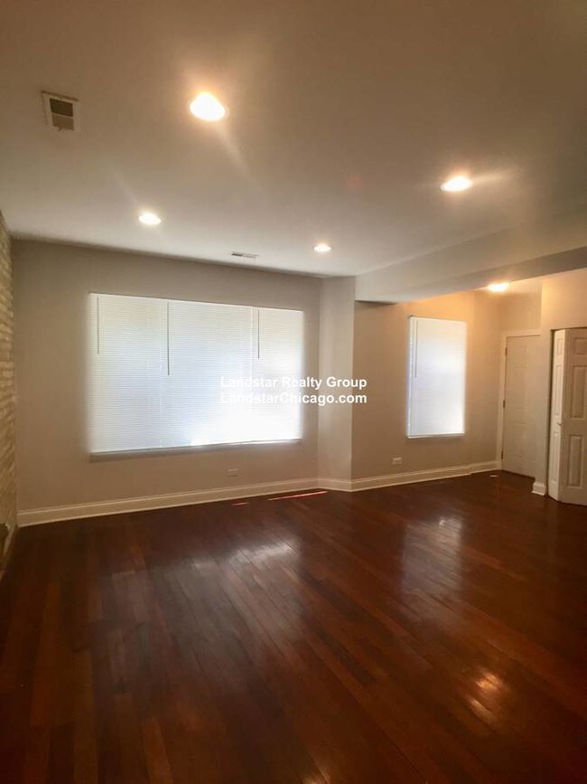 Foto del edificio - 6504 N Claremont Ave