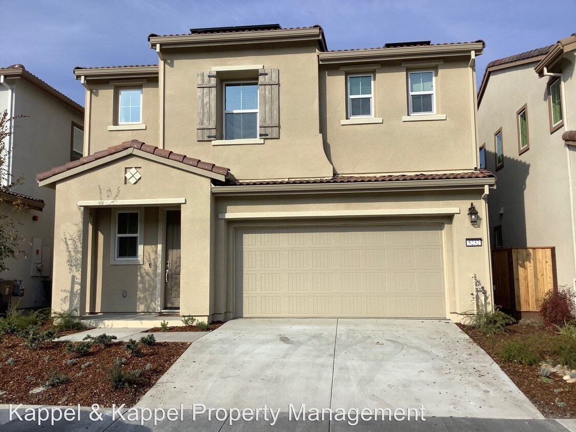 Foto principal - 3 br, 2.5 bath House - 5232 Julia Berger Cir.