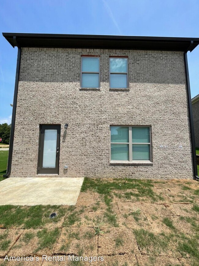 Foto del edificio - 4 br, 2.5 bath House - 334 Shiloh Creek Drive