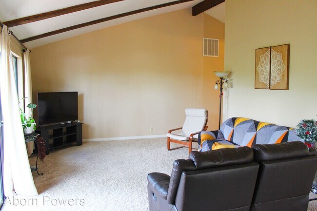 Building Photo - 4 br, 2 bath House - 3543 Patterson Way