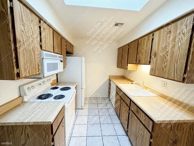 Foto del edificio - 2 br, 2 bath Condo - 602 W Yukon Dr 3 3