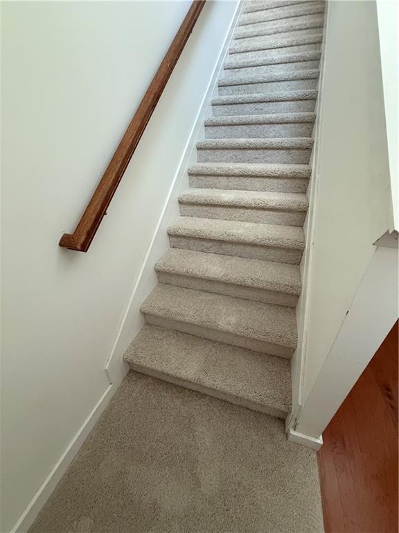 Foto del edificio - 1392 Weatherbrook Cir