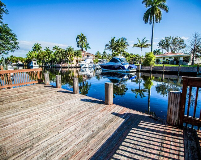 New River Cove Apartments 3711 State Road 84 Davie, FL