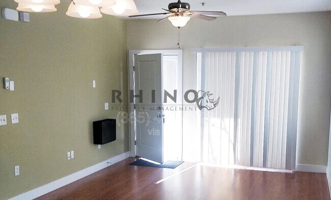 Foto del edificio - 10367 S Oquirrh Lk Rd