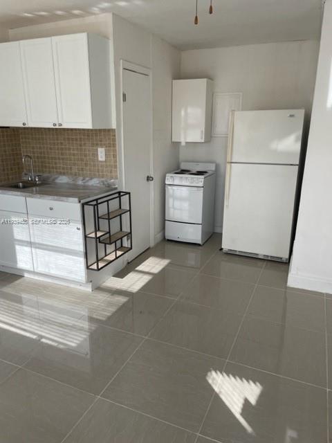 Foto del edificio - 5411 Ravenswood Rd