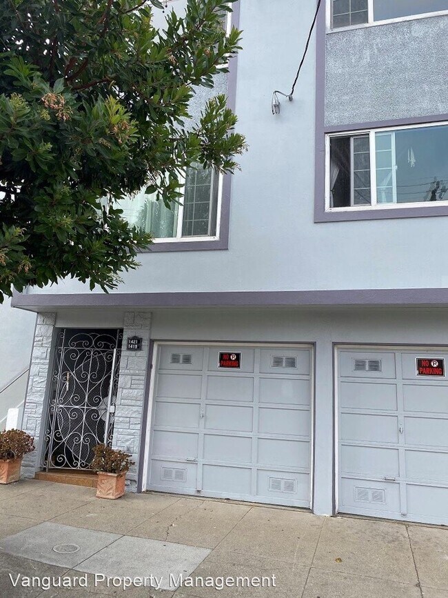 Foto del edificio - 3 br, 1 bath Apartment - 1421 Silver Avenue