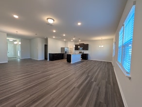 Building Photo - 525 Prestonfield Wy