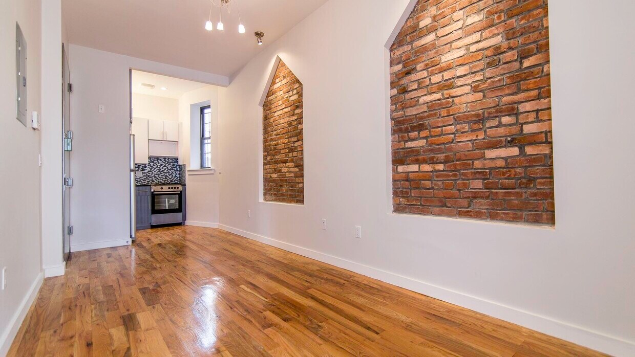 Foto principal - 381 S 3rd St
