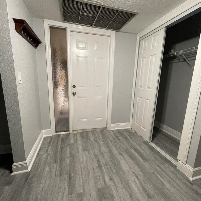 Foto del edificio - 3427 NW 47th Ave