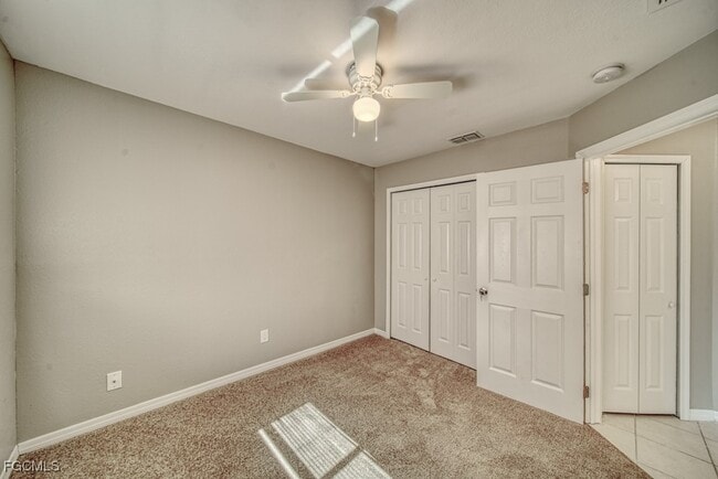 Building Photo - 2004 NE 6th St