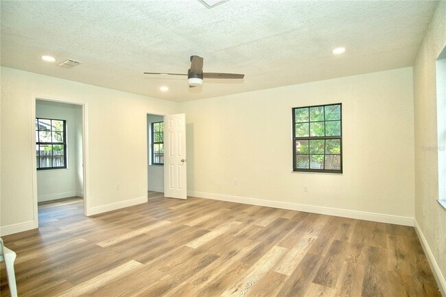 Foto del edificio - 23817 Lake Walk Ct