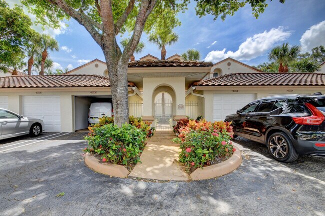 Foto del edificio - 9204 Glenmoor Dr