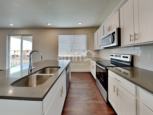 Building Photo - 3923 Patterdale Pl