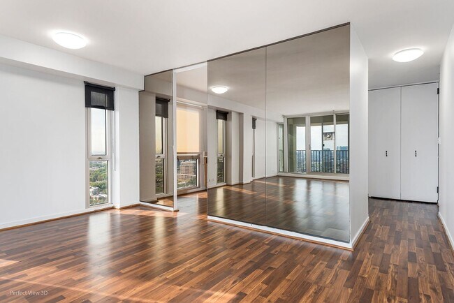 Foto del edificio - 1960 N Lincoln Park W