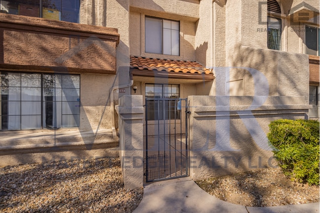 Building Photo - 2Bed/2Bath Home at Alma School/Southern! $...