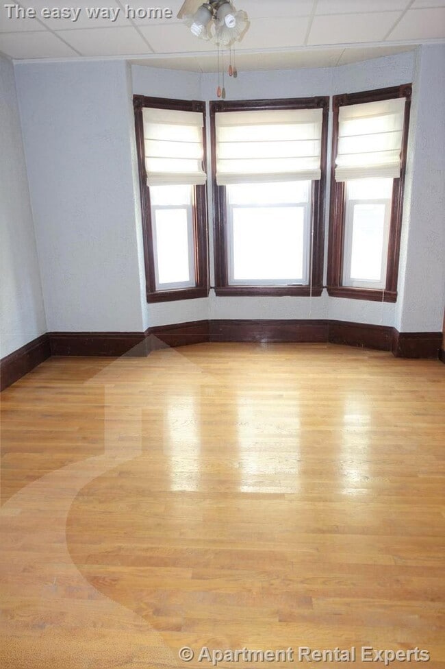 Foto del edificio - 357 Highland Ave