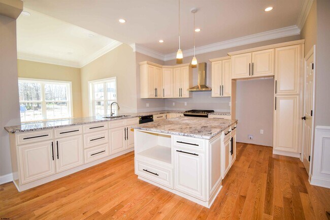 Foto del edificio - 438A Redwood Ave