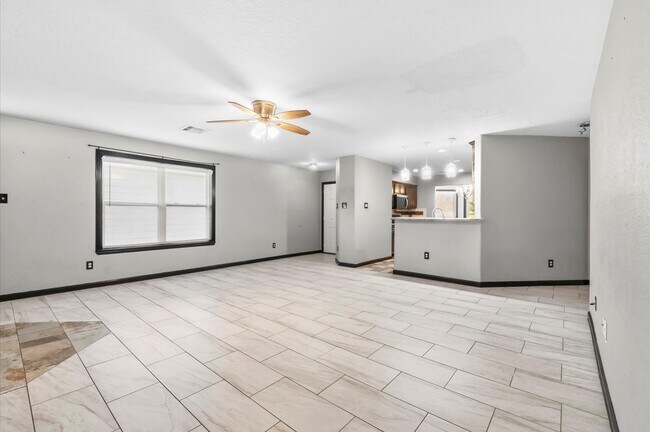 Foto del edificio - 11742 Green Coral Drive