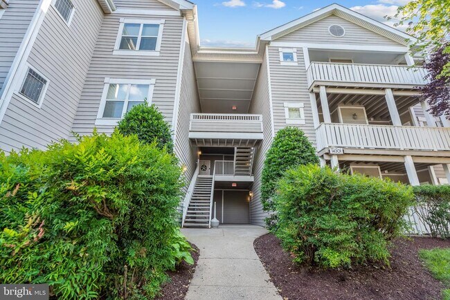 Foto del edificio - 14301 Grape Holly Grove