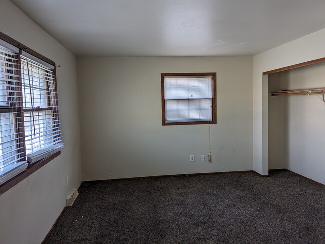 Master bedroom - 5846 N 93rd St