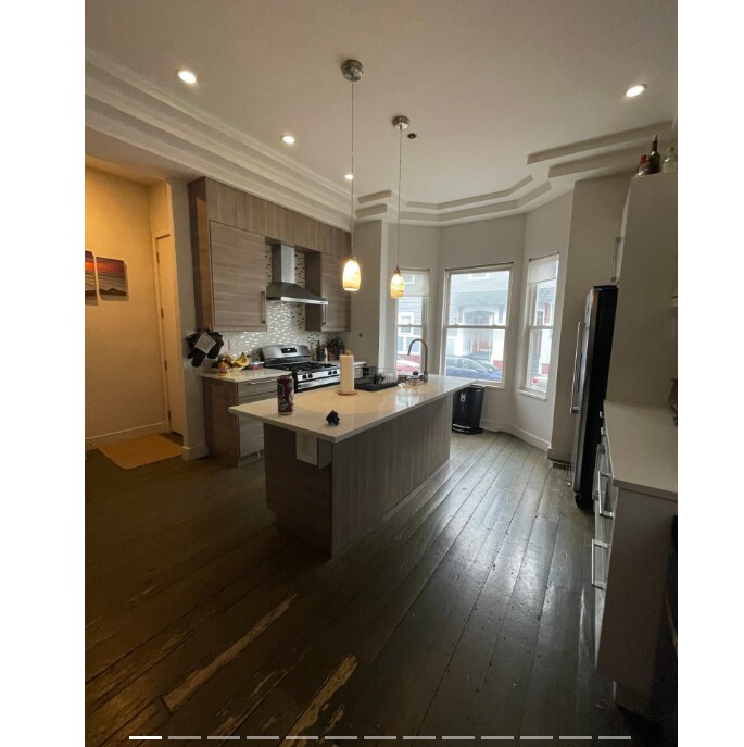 Foto principal - 24 Washburn St