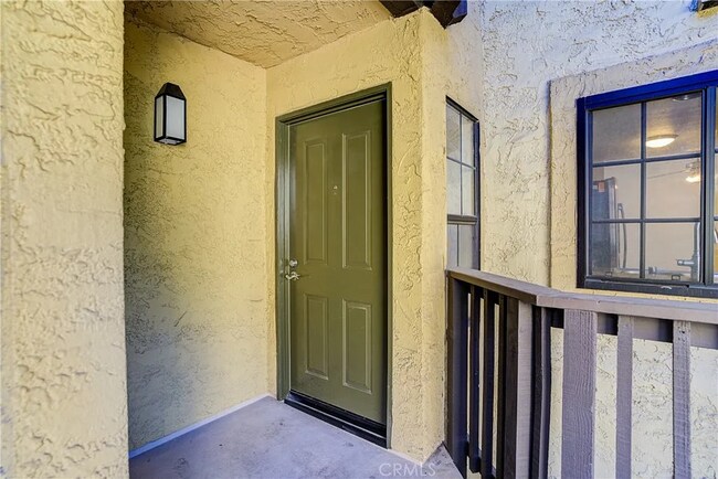 Foto del edificio - 25551 Indian Hill Ln