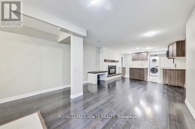 Photo du bâtiment - 36 Hillside Dr