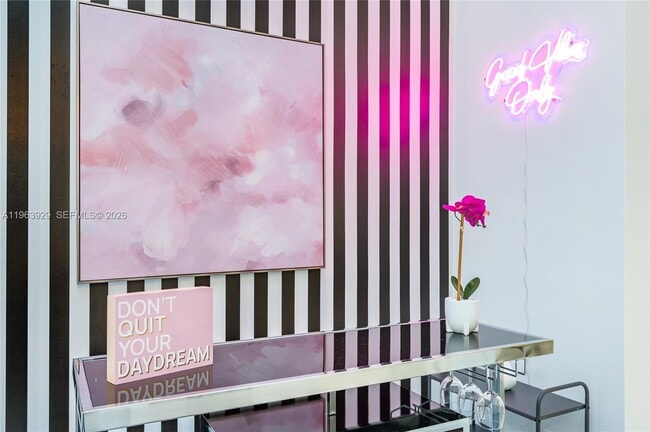 Building Photo - 770 NE 77th St