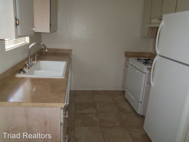 Building Photo - 6650 Maricopa Dr