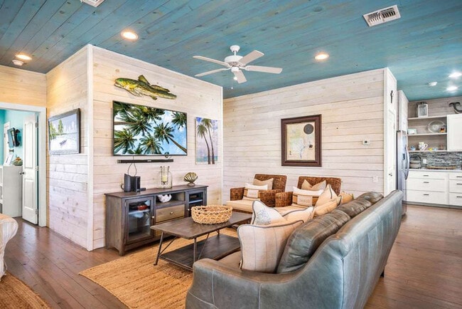 Foto del edificio - 2727 Eleventh Street-SI ID1023166P