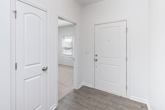 Building Photo - NEW 3 Bedroom Home - Stonebridge Fairways ...