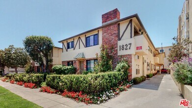 Building Photo - 1827 Manning Ave