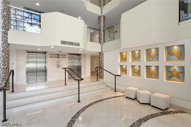 Building Photo - 4251 Gulf Shore Blvd N