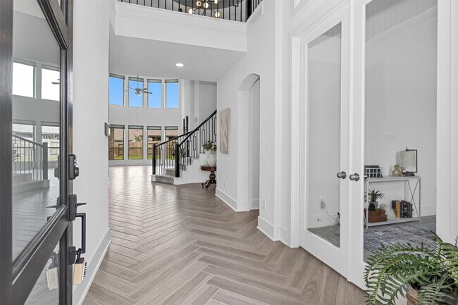 Building Photo - 634 Cibolo Creek Dr