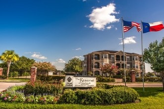 Building Photo - Reserve at Tranquility Lake