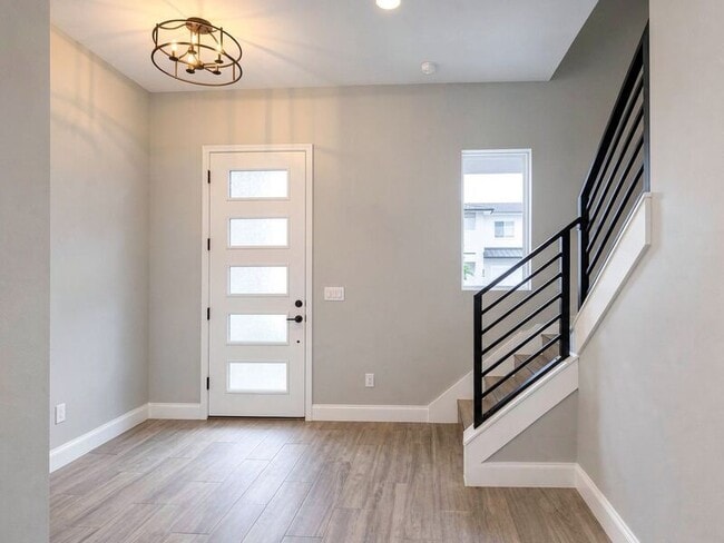 Building Photo - 1156 Windjammer Dr