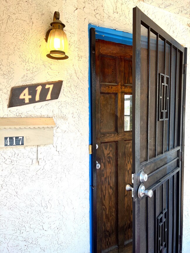 Puerta principal - 417 Princeton Dr. SE