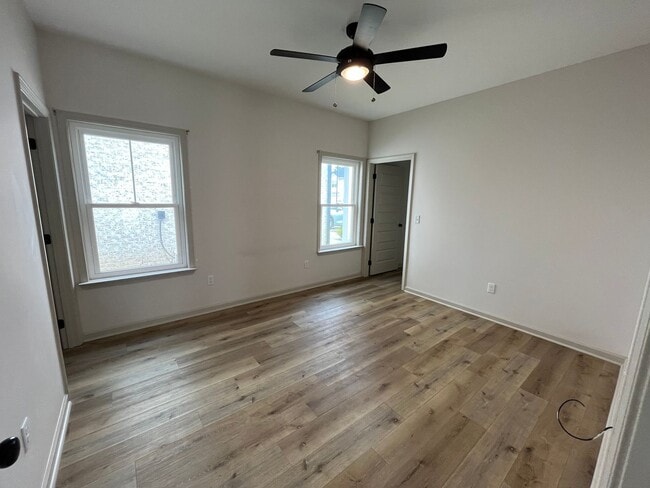 Building Photo - NEWLY CONSTRUCTED - Single-Family House fo...