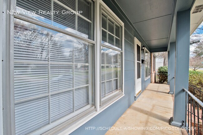 Building Photo - 3729 Woodleaf Rd
