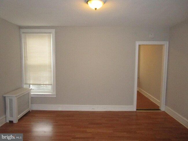 Building Photo - 3829 Lawndale St