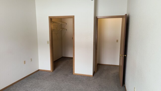 Foto del edificio - Autumn Glen Townhomes