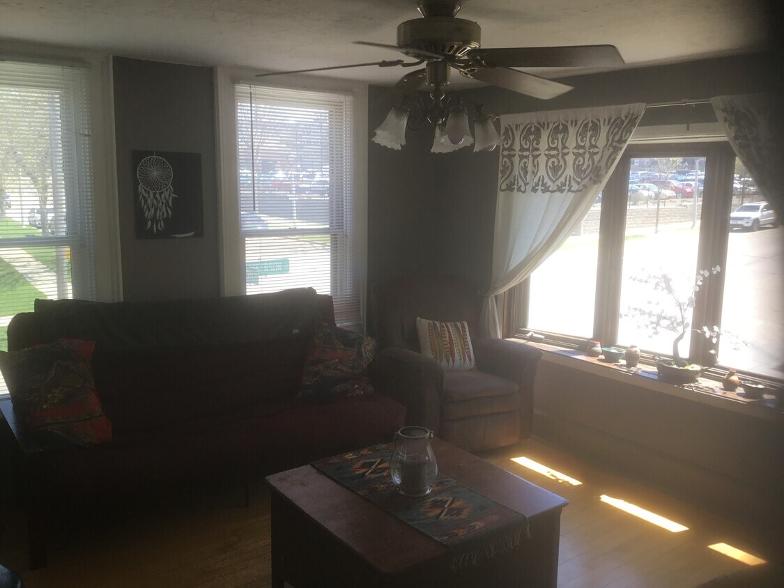Foto principal - 1503 N Jefferson St